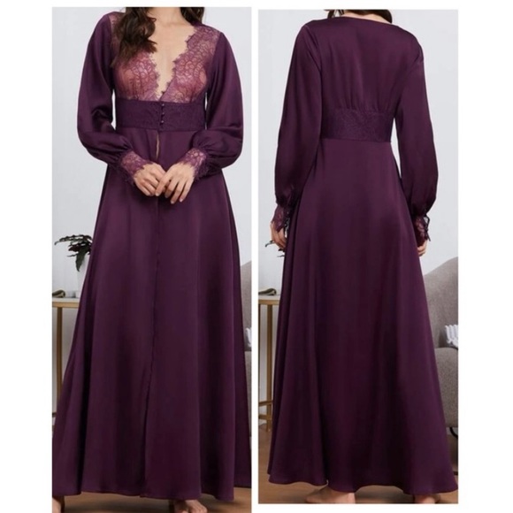 SHEIN Other - $8 BEAUTIFUL ROBE. SIZE L. $8 IF BUNDLED